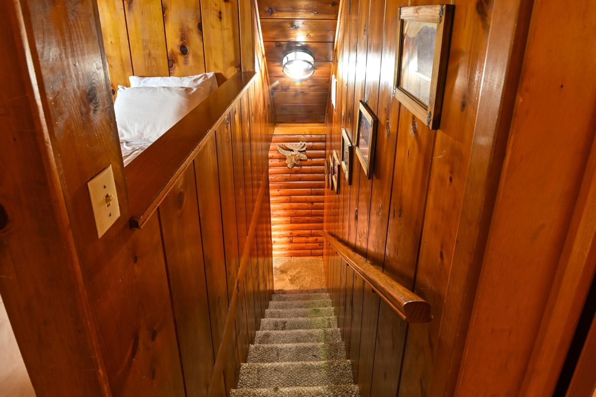 Harris Lakeview Cabin ベース・レイク エクステリア 写真