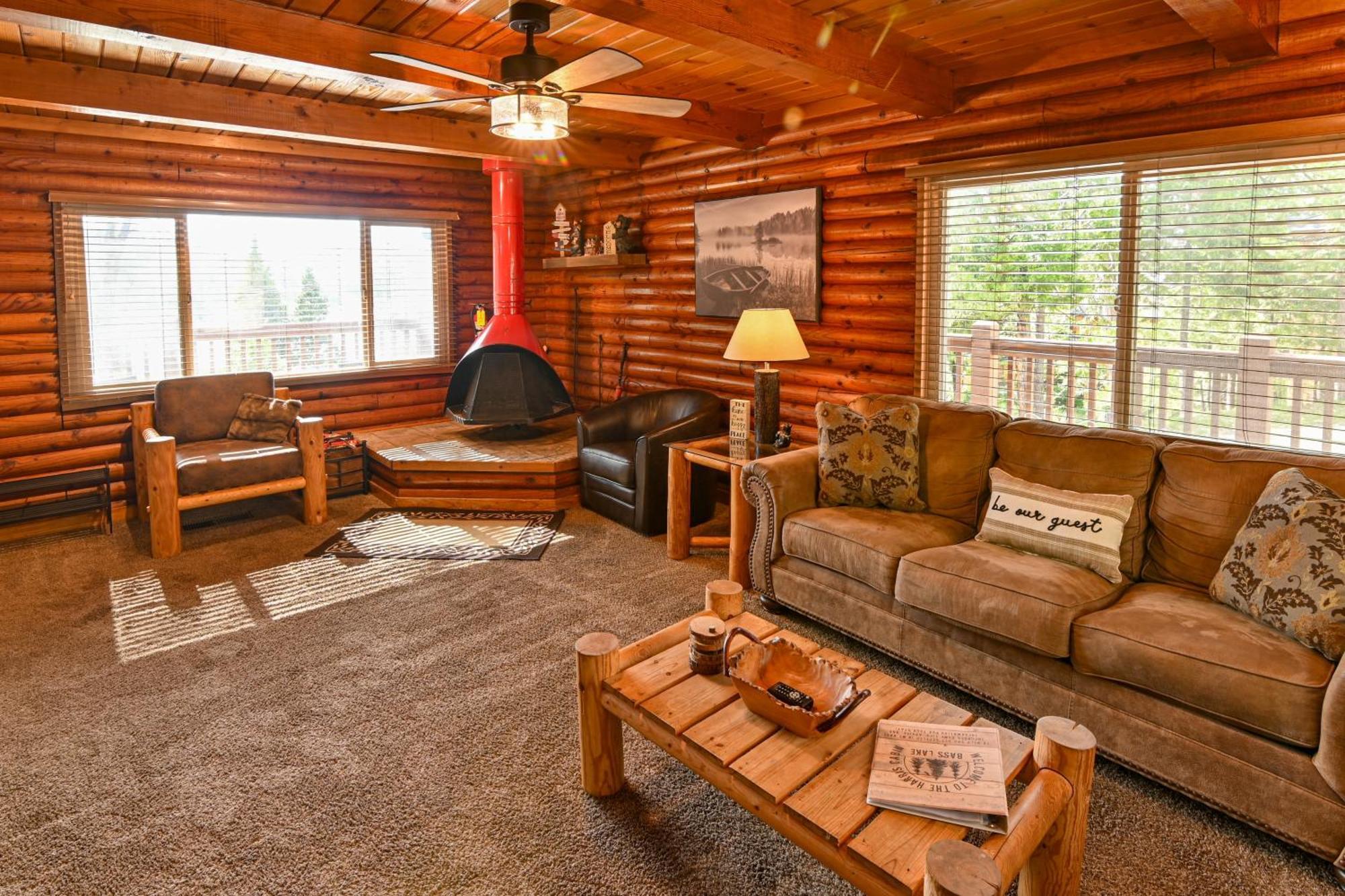 Harris Lakeview Cabin ベース・レイク エクステリア 写真